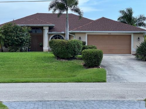 2100 4th St, Cape Coral, FL 33909-2852