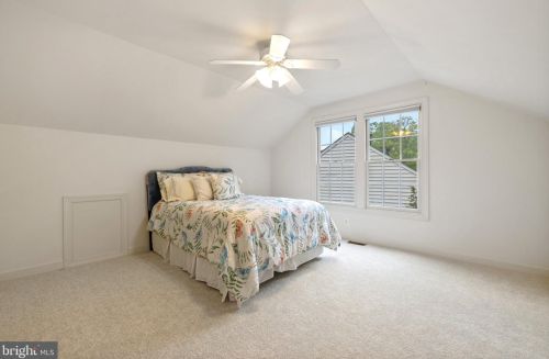 14829 Cox Creek Ct, Haymarket VA  20169-2626 exterior