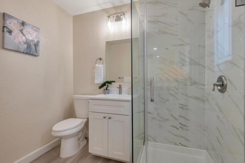 625 Keoncrest Dr, South San Francisco CA  94080-2109 exterior