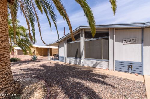 25435 Wyoming Ave, Chandler, AZ 85248-6460