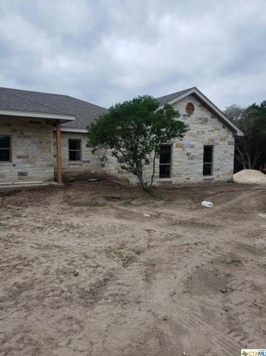 3400 Point Rd, Morgans Point, TX 76513-9247