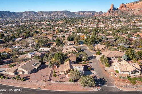 15 Concho Dr, Sedona AZ 86351-7953 exterior