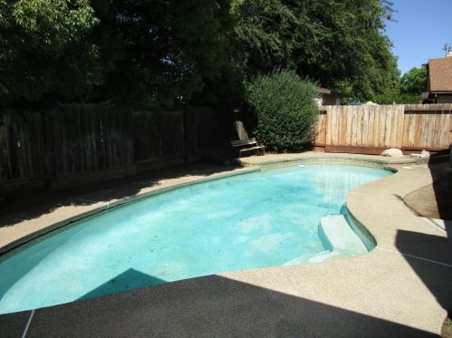 1931 San Gabriel Ave, Clovis CA  93611-4124 exterior