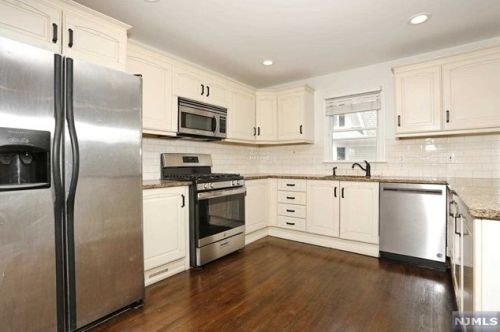 60 Madison Ave, Dumont NJ 07628-2317 exterior