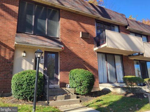 100 Glenolden Ave, Manor PA  19036-2264 exterior