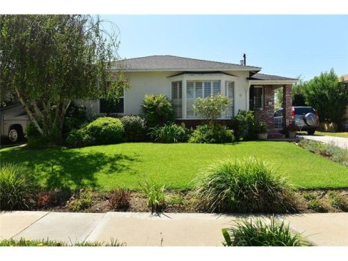 5866 Denmead St, Lakewood, CA 90713-1835