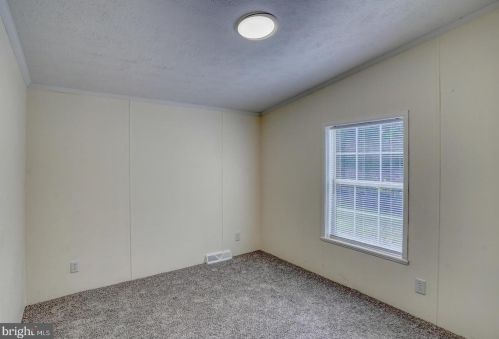 751 Fernwood Dr, Harrington DE  19952-6017 exterior