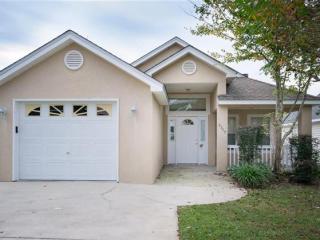 3317 Addison Ln, Tallahassee, FL 32317-9049