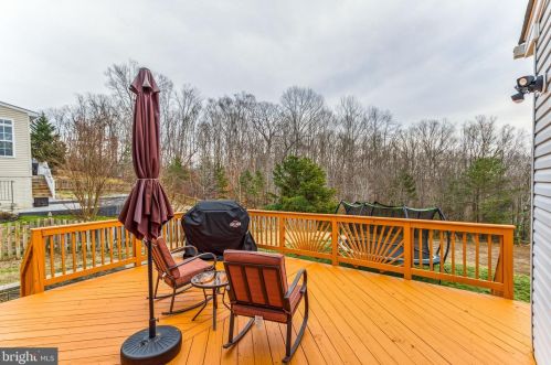 10114 Lees Crossing Ln, Fredericksburg VA  22408-0292 exterior