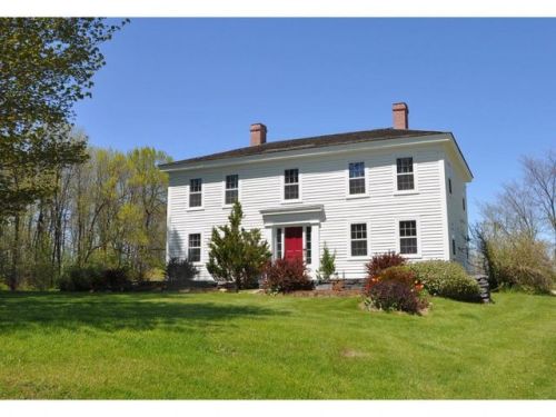3250 Town Line Rd, Potash Point, VT 05491-8842
