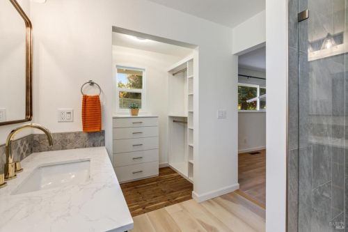 2612 Tamarisk Ct, Santa Rosa CA  95405-8413 exterior