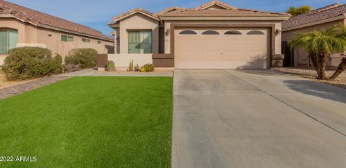 2724 Silversmith Trl, San Tan Valley, AZ 85143-3311