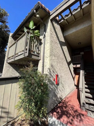 13303 Rancho Penasquitos Blvd, San Diego CA 92129-4068 exterior