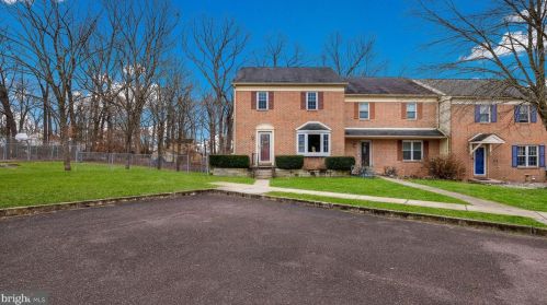 239 Goshen Rd, Collegeville PA  19473-2203 exterior