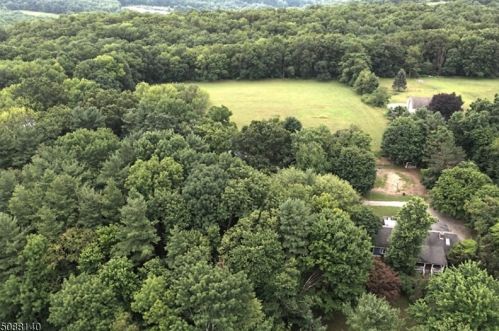 154 Mudtown Rd, Wantage NJ  07461-3616 exterior