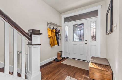213 Main St, Pittsburgh, PA 15201-2873