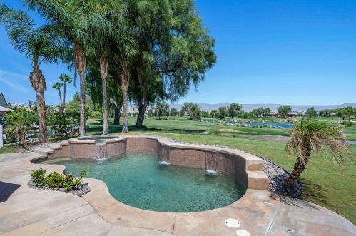 116 Via Las Flores, Rancho Mirage CA  92270-5205 exterior