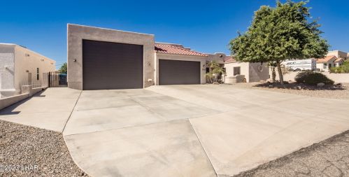 303 Pacific Dr, Lake Havasu City AZ  86406-4463 exterior