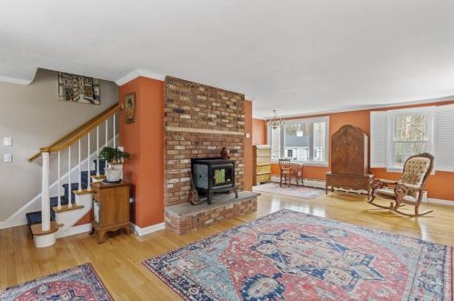 198 Richmond Townhouse Rd, Richmond RI  02812-1038 exterior