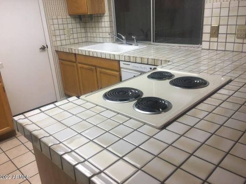 18201 45th Ave, Glendale, AZ 85308-1644