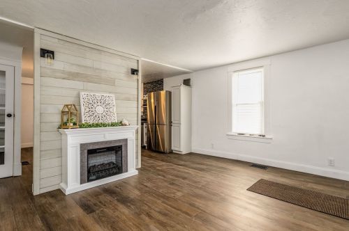 3710 3rd Ave, Beaver Falls PA  15010-1902 exterior