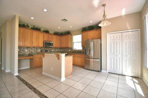 12969 Entrada Dr, Orlando FL 32837-4700 exterior