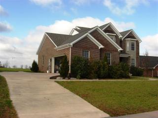 113 Callis Cir, Versailles, KY 40390-1262