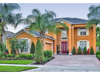 9076 Lake Avon Dr, Orlando, FL 32829-8838