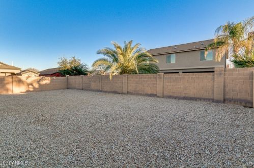 1637 Vineyard Plains Dr, Queen Creek AZ  exterior