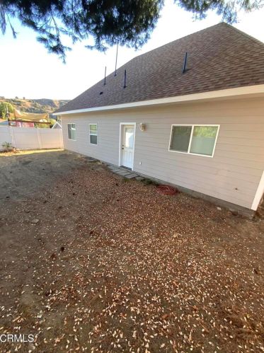 29120 Cottage Grove Dr, Santa Clarita, CA 91384-2409