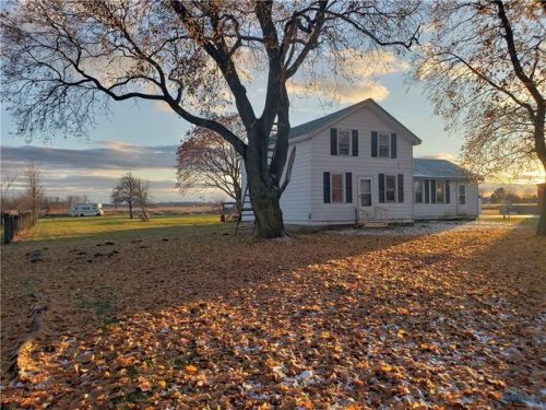 11303 Bancroft St, Swanton, OH 43558-8914