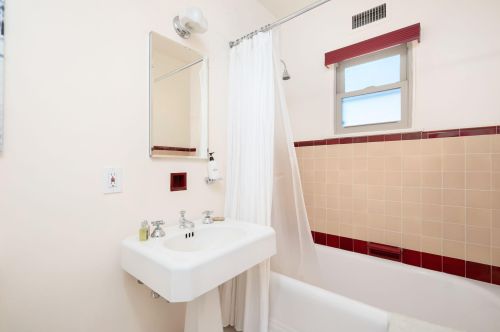 67658 Club House Dr, Desert Hot Springs CA  92241-7425 exterior