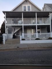 237 Pine Ave, Wildwood Crest, NJ 08260-2331