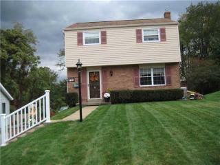 3981 Deervue Dr, Pittsburgh, PA 15227-4509