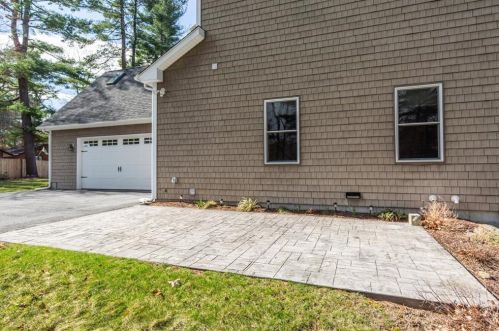 95 Acres Of Pne Rd, Coventry RI 02816-8949 exterior