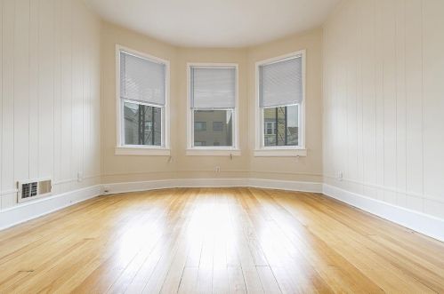 328 Avenue A, Bayonne, NJ 07002-1320