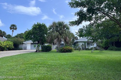 10620 Tropical Trl, Merritt Island FL  32952-6903 exterior