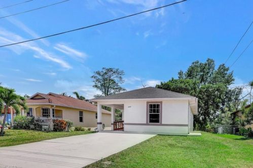 3250 Cottage Grove Ave, Naples, FL 34112-7305