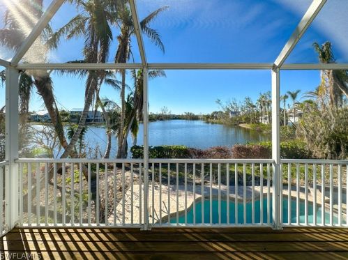 9027 Mockingbird Dr, Sanibel FL  33957-3609 exterior