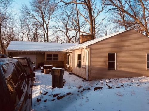 17064 College Ave, Muskego, WI 53150-2748