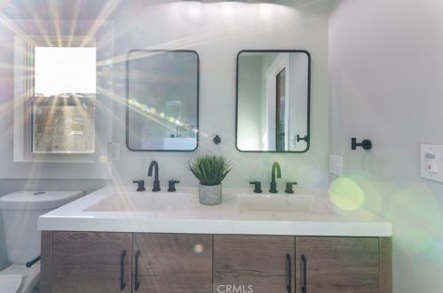 401 Pacific Coast Hwy, Long Beach CA  90806-6218 exterior