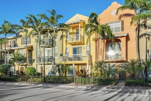 111 2nd Ave, Delray Beach, FL 33444-3645