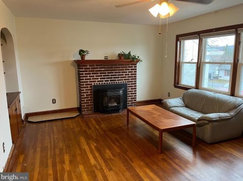 3516 Norwood Ave, Downingtown, PA 19335-2045