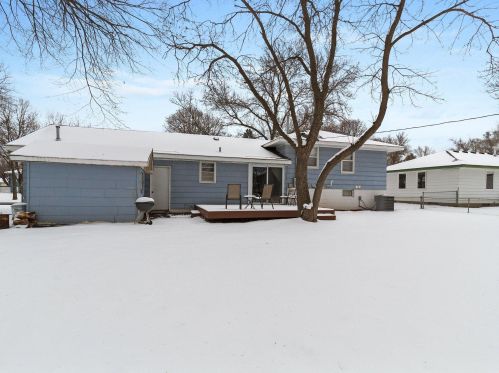 11530 Kerry St, Minneapolis, MN 55433-2864