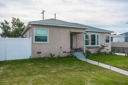 3902 Amistad Ave, Pico Rivera CA  90660-1531 exterior