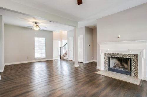 4513 Prescott Cir, Lewisville TX  75028-2029 exterior