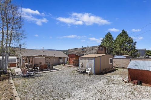 1037 Mountain View Blvd, Big Bear City CA  92314 exterior