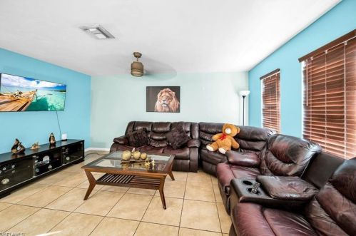 903 23rd Pl, Cape Coral, FL 33909-0017