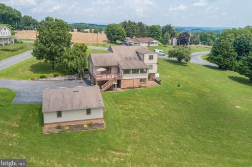 1342 Fairview Dr, Dauberville PA  19533-9185 exterior