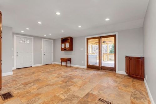 3594 Old Butler Rd, New Castle PA  16101-9027 exterior